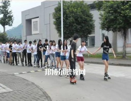 內(nèi)江大千職業(yè)技術(shù)學(xué)校2022年報(bào)名條件、招生要求、招生對(duì)象