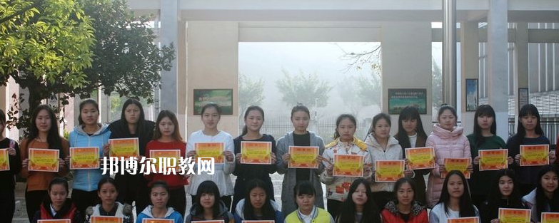 梅州藝術(shù)學(xué)校2022年報(bào)名條件、招生要求、招生對(duì)象