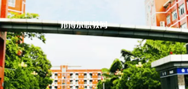 成都市機械高級技工學(xué)校2022年有哪些專業(yè)