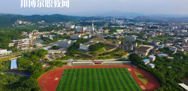 廣東省梅州市衛(wèi)生職業(yè)技術(shù)學(xué)校2022年報(bào)名條件、招生要求、招生對(duì)象
