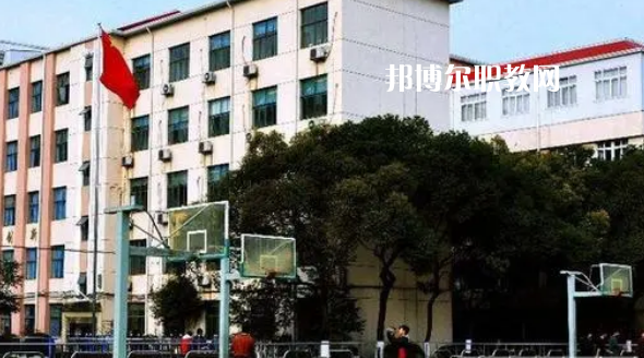 樂(lè)山欣欣藝術(shù)職業(yè)學(xué)校網(wǎng)站網(wǎng)址