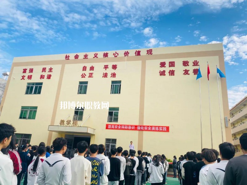 惠州科貿(mào)職業(yè)技術(shù)學(xué)校2022年報(bào)名條件、招生要求、招生對象