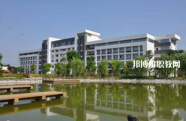 滁州市機(jī)械工業(yè)學(xué)校2022年報(bào)名條件、招生要求、招生對(duì)象