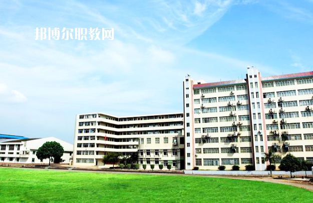 廣西交通運輸學校2022年報名條件、招生要求、招生對象