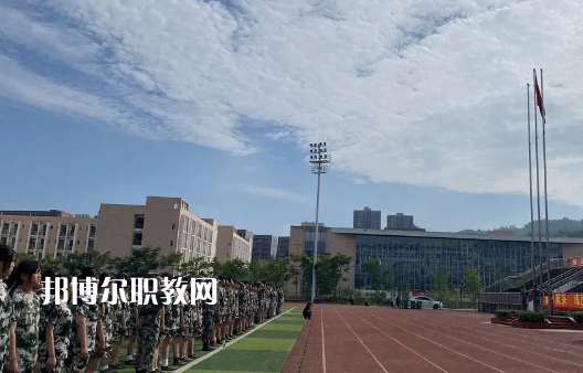 曲靖麒麟職業(yè)技術(shù)學(xué)校2022年報名條件、招生要求、招生對象