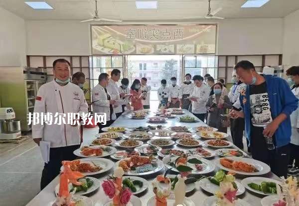 淮北市烈山區(qū)中等專業(yè)學(xué)校2022年報名條件、招生要求、招生對象