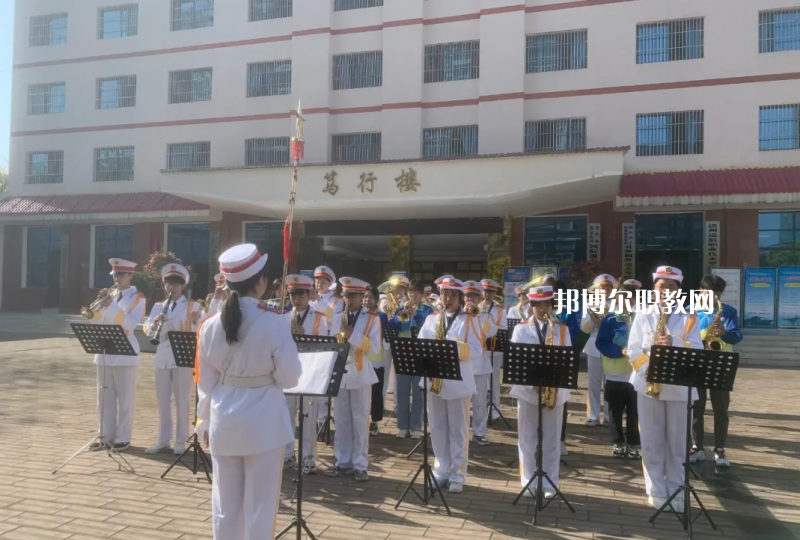 達州遠(yuǎn)航職業(yè)技術(shù)學(xué)校網(wǎng)站網(wǎng)址
