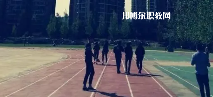 成都實用工程技術(shù)學(xué)校怎么樣、好不好