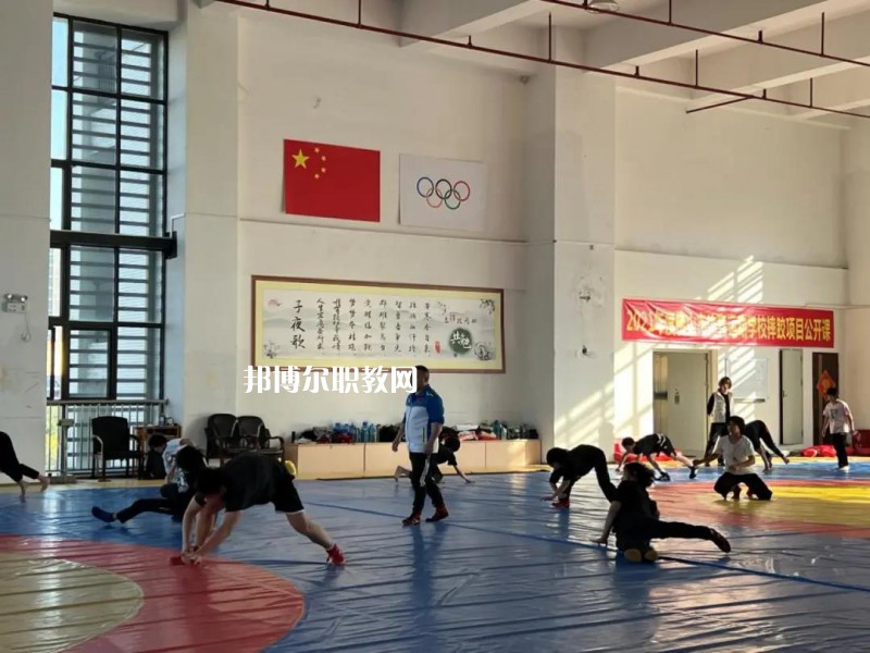 佛山體育運(yùn)動(dòng)學(xué)校2022年報(bào)名條件、招生要求、招生對(duì)象