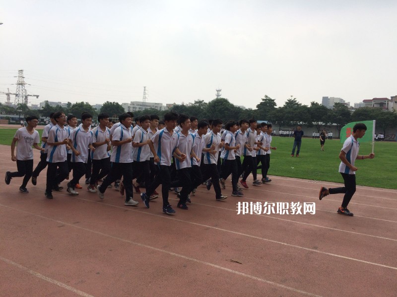 佛山順德區(qū)胡錦超職業(yè)技術(shù)學(xué)校2022年報名條件、招生要求、招生對象