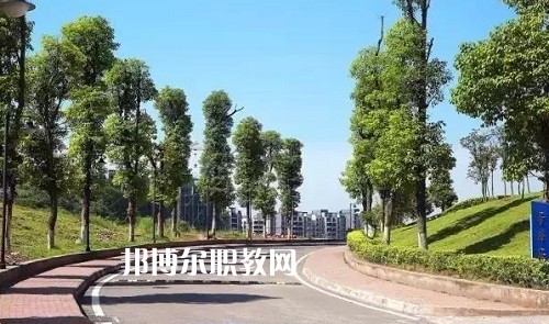 云南林業(yè)高級技工學(xué)校2022年報名條件、招生要求、招生對象