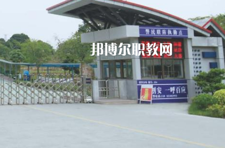 東莞汽車技術(shù)學(xué)校2022年報名條件、招生要求、招生對象 