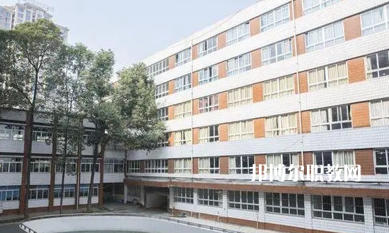 芒市職業(yè)教育中心2022年報名條件、招生要求、招生對象