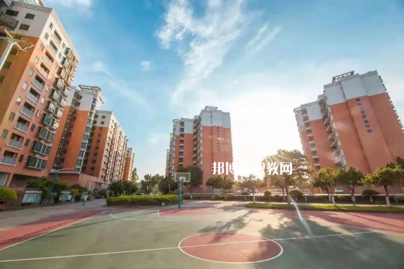 東莞南博職業(yè)技術(shù)學(xué)校2022年學(xué)費、收費多少