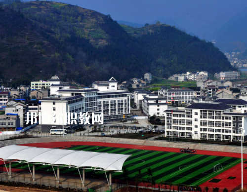 重慶巫溪職業(yè)教育中心2022年報名條件、招生要求、招生對象