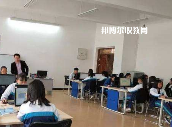 四川省敘永縣職業(yè)高中2022年有哪些專(zhuān)業(yè)