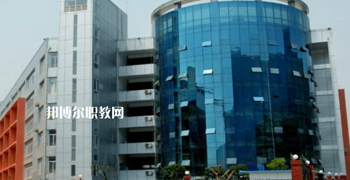 四川省古藺縣職業(yè)高級中學校2022年報名條件、招生要求、招生對象