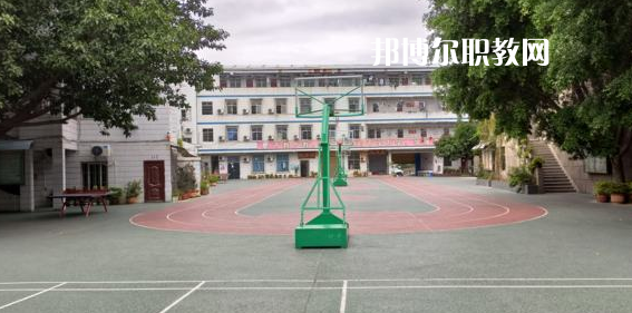 攀枝花商貿(mào)電子職業(yè)技術(shù)學(xué)校2022年學(xué)費(fèi)、收費(fèi)多少