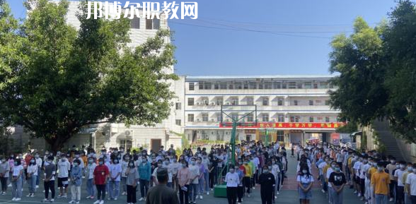 攀枝花商貿(mào)電子職業(yè)技術(shù)學(xué)校2022年報(bào)名條件、招生要求、招生對(duì)象