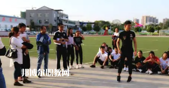 德陽富民技校2022年學(xué)費、收費多少