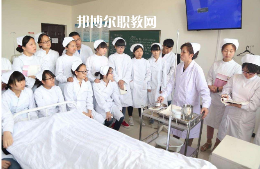 莆田衛(wèi)生學(xué)校2022年有哪些專(zhuān)業(yè)