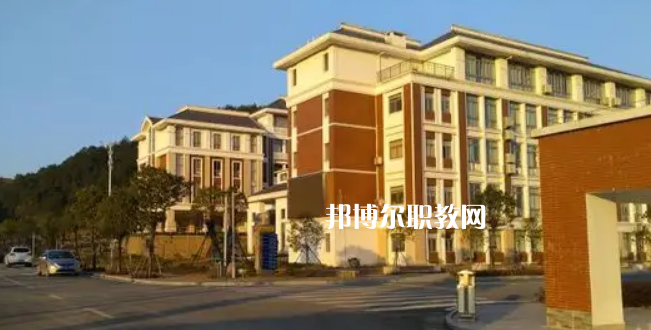 福建閩北衛(wèi)生學校2022年有哪些專業(yè) 