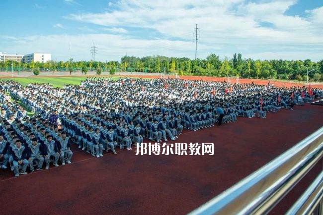 南陽市電子中等專業(yè)學(xué)校2022年學(xué)費、收費多少
