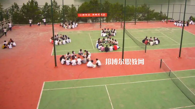 廣東貿(mào)易職業(yè)技術(shù)學(xué)校2022年報(bào)名條件、招生要求、招生對(duì)象