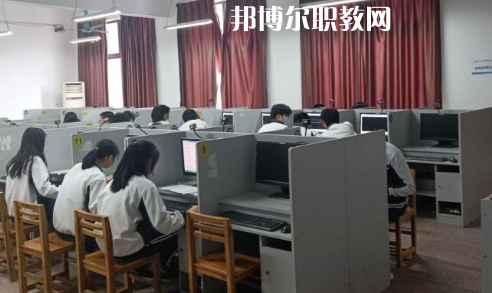 武漢建設(shè)學(xué)校2022年報(bào)名條件、招生要求、招生對(duì)象