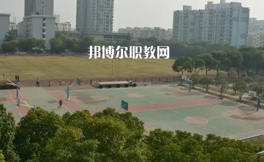 武漢財貿學校2022年學費、收費標準