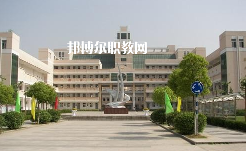 荊州職業(yè)教育中心2022年報(bào)名條件、招生要求、招生對(duì)象