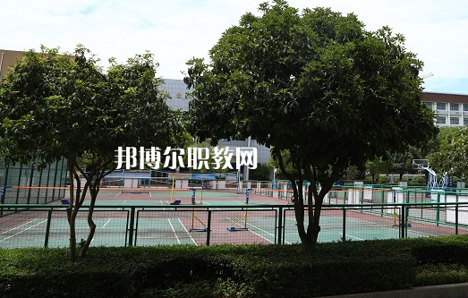 宜都職教中心2022年報名條件、招生要求、招生對象