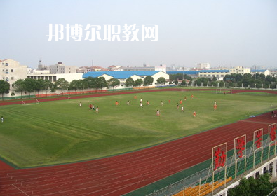 武漢東西湖職業(yè)技術(shù)學(xué)校2022年報(bào)名條件、招生要求、招生對象