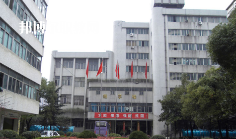 武漢洪山外經(jīng)貿(mào)學(xué)校2022年怎么樣、好不好