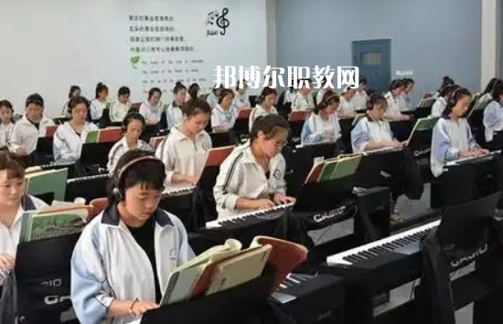 陜西工貿職業(yè)中等專業(yè)學校