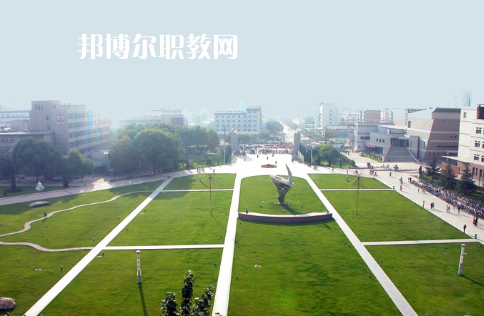潛江職教中心2022年怎么樣、好不好