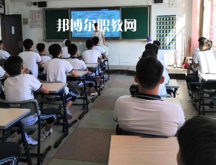 福建2023年中專(zhuān)中專(zhuān)學(xué)?？梢钥即髮?zhuān)嗎