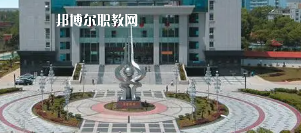 江西高職?？圃盒Ｅ琶?1強