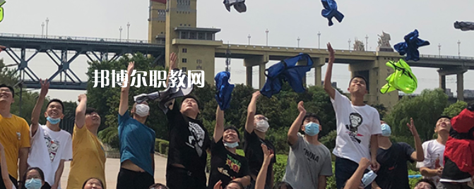 2023南京市公用事業(yè)技工學(xué)校招生計劃 招生人數(shù)是多少(附要求、條件、對象)
