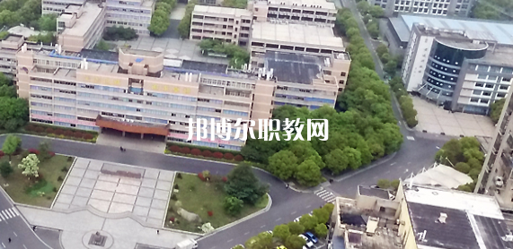 江蘇聯(lián)合職業(yè)技術(shù)學(xué)院無錫機(jī)電分院怎么樣、好不好(2023參考)