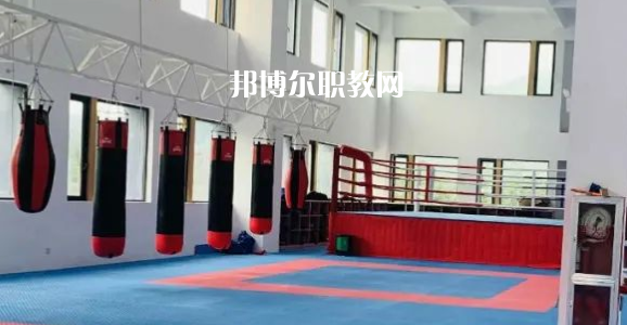 2023蒼南縣飛林職業(yè)學(xué)校招生計(jì)劃 招生人數(shù)是多少(附要求、條件、對(duì)象)