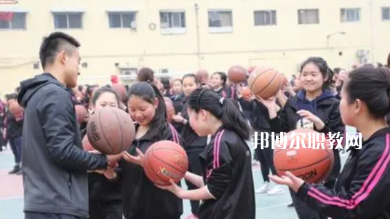西安市明珠職業(yè)學(xué)校地址在哪里，哪個(gè)地區(qū)，哪個(gè)城市?