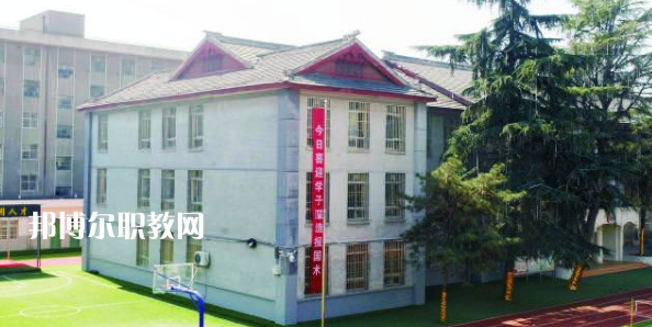 咸陽(yáng)未來(lái)科技職業(yè)學(xué)校地址在哪里，哪個(gè)地區(qū)，哪個(gè)城市?