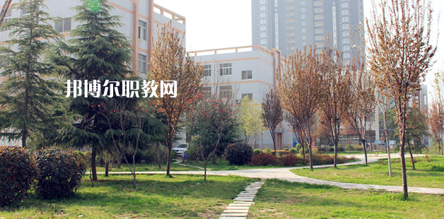 渭南技師學(xué)院地址在哪里，哪個(gè)地區(qū)，哪個(gè)城市?