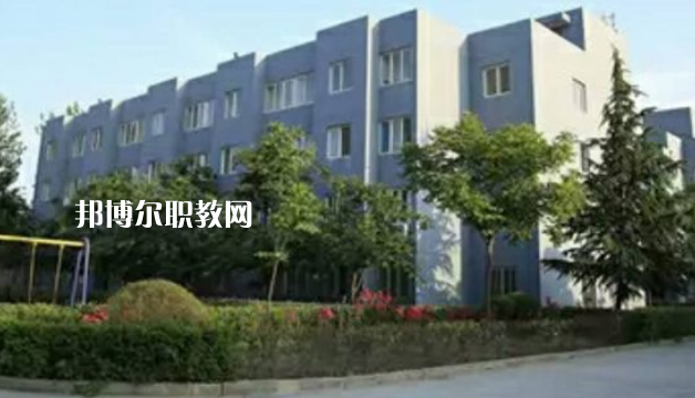 渭南市西北理工職業(yè)學(xué)校地址在哪里，哪個地區(qū)，哪個城市?