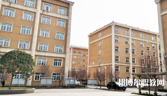 西安弗斯特藝術(shù)技工學校地址，乘車路線