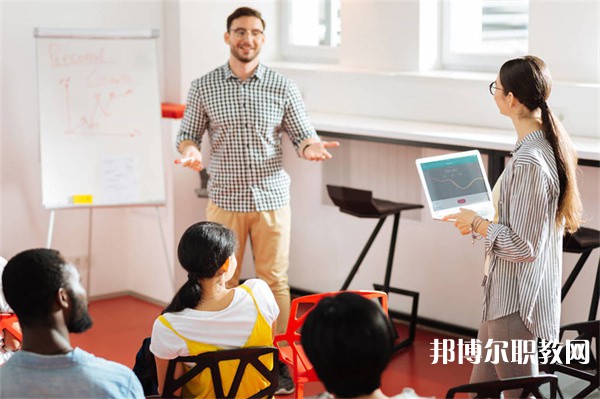 宜興市和橋職業(yè)高級(jí)中學(xué)有哪些招生專(zhuān)業(yè)（2023年）
