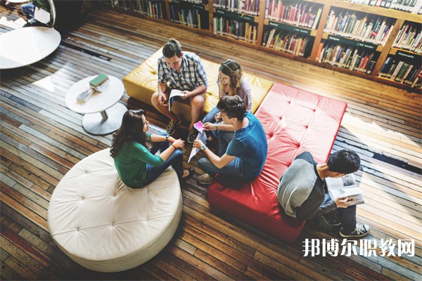 河南工藝美術學校有哪些招生專業(yè)（2023年）