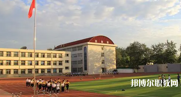 唐山市第一職業(yè)中等專業(yè)學(xué)校地址，乘車路線