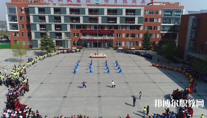 三門峽市湖濱區(qū)中等職業(yè)教育學(xué)校地址，乘車路線